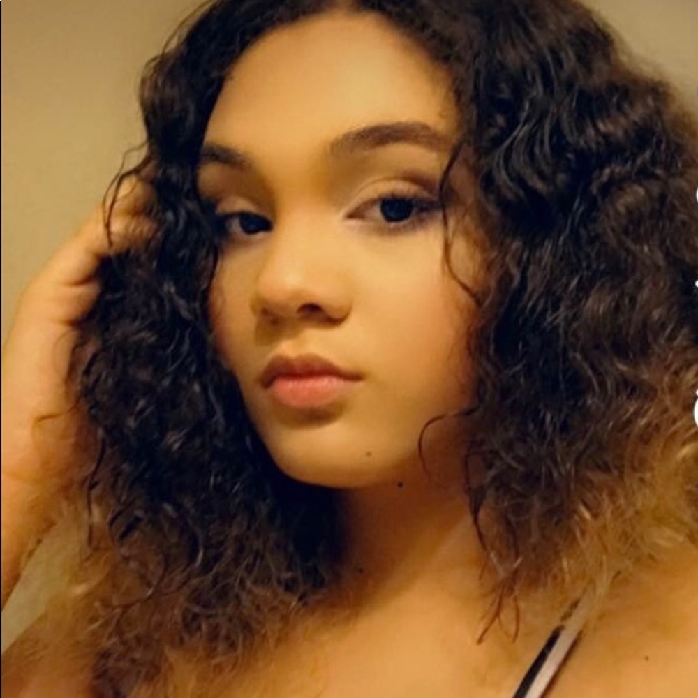 Meet your Posher, Nalani